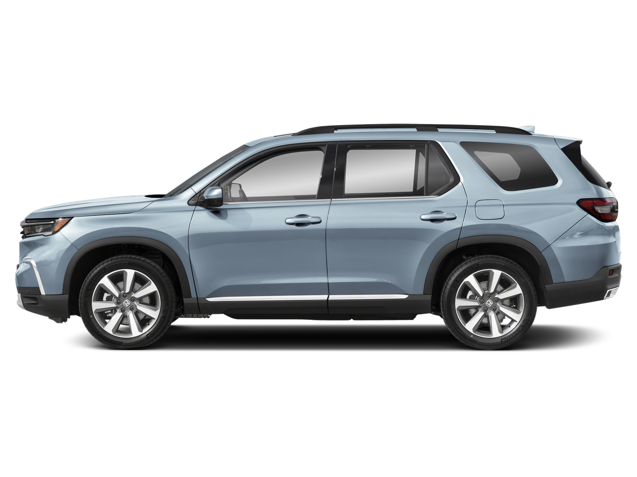 2025 Honda Pilot — rear three-quarter view